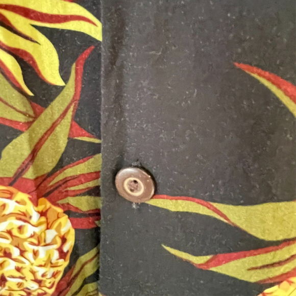 Vintage Hilo Hattie Mens Aloha Shirt Black Pineapple Orchid - Picture 10 of 13
